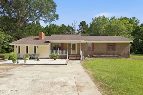 284 Laurel Road Beaufort NC 28516