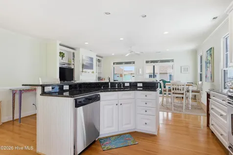 105 Winston Avenue Atlantic Beach NC 28512