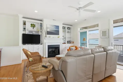 105 Winston Avenue Atlantic Beach NC 28512