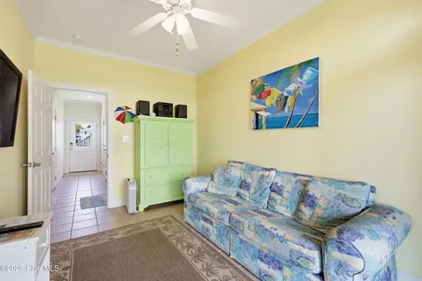 105 Winston Avenue Atlantic Beach NC 28512