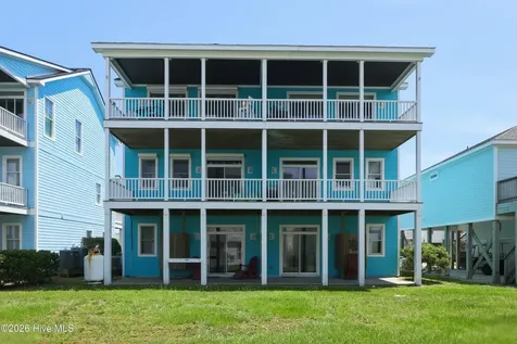 105 Winston Avenue Atlantic Beach NC 28512