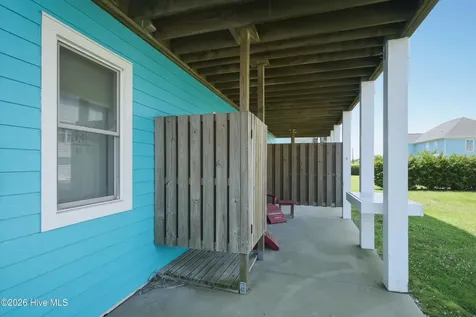 105 Winston Avenue Atlantic Beach NC 28512