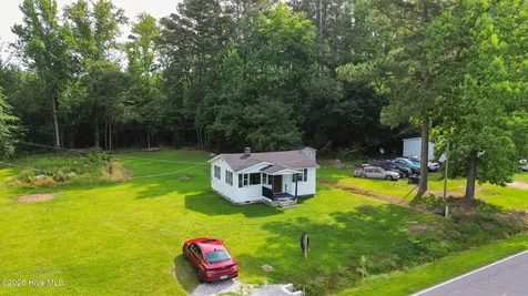 592 Crooked Run Road Elizabeth City NC 27909