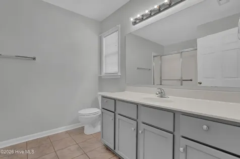 2010 Heritage Lane Jacksonville NC 28546