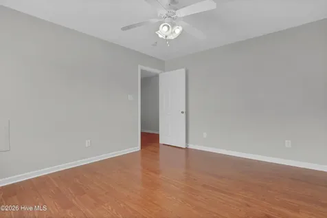 2010 Heritage Lane Jacksonville NC 28546