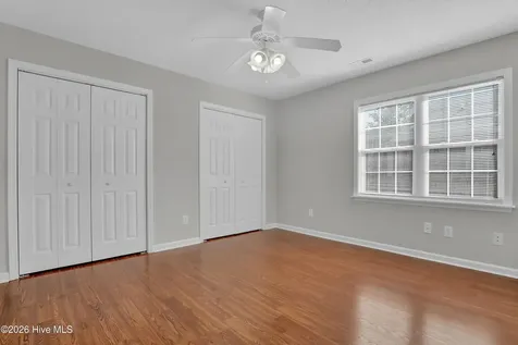 2010 Heritage Lane Jacksonville NC 28546
