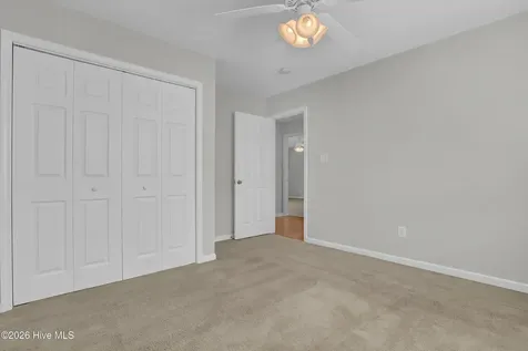 2010 Heritage Lane Jacksonville NC 28546