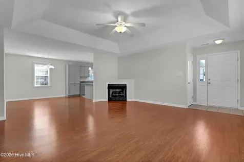 2010 Heritage Lane Jacksonville NC 28546