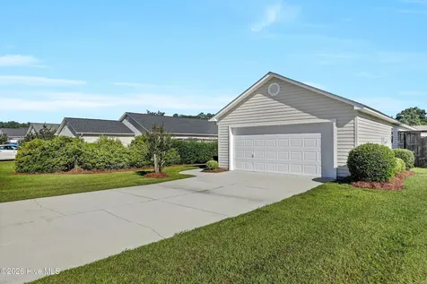 2010 Heritage Lane Jacksonville NC 28546
