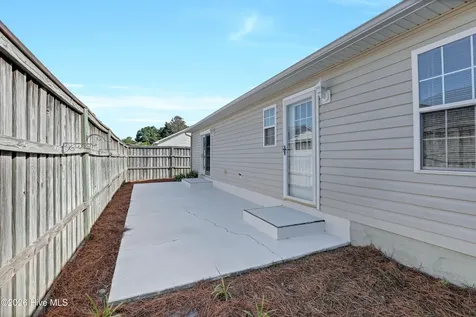 2010 Heritage Lane Jacksonville NC 28546