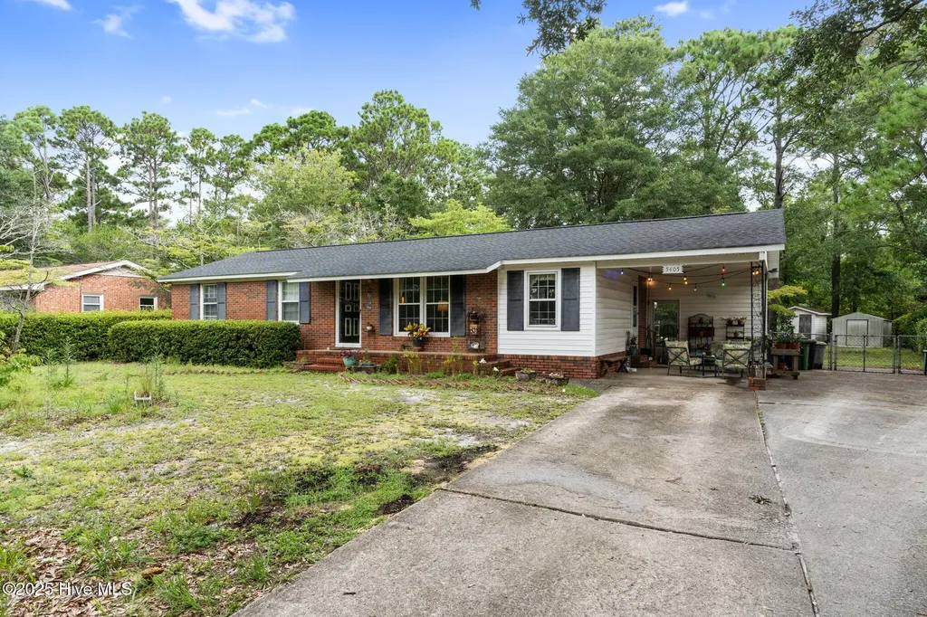 5405 Autumn Drive Wilmington NC 28409