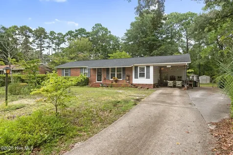 5405 Autumn Drive Wilmington NC 28409