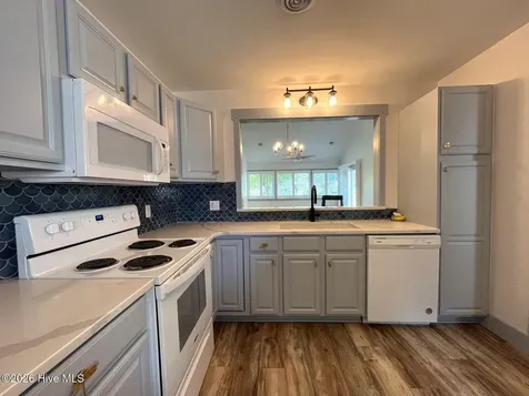 125 Mallard's Cove Vass NC 28394