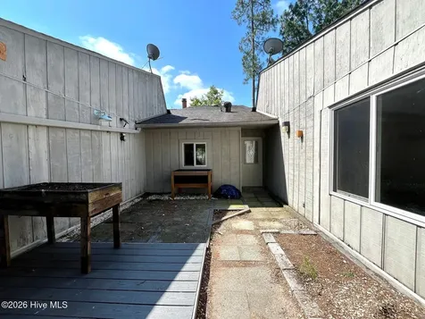 125 Mallard's Cove Vass NC 28394