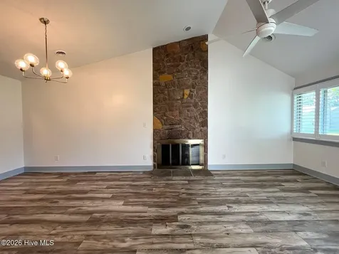 125 Mallard's Cove Vass NC 28394