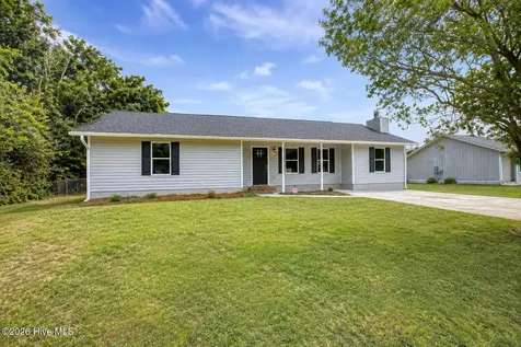 538 Waters Road Jacksonville NC 28546