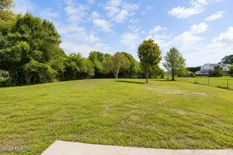 538 Waters Road Jacksonville NC 28546