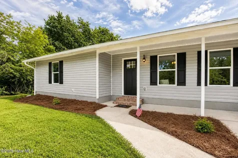 538 Waters Road Jacksonville NC 28546