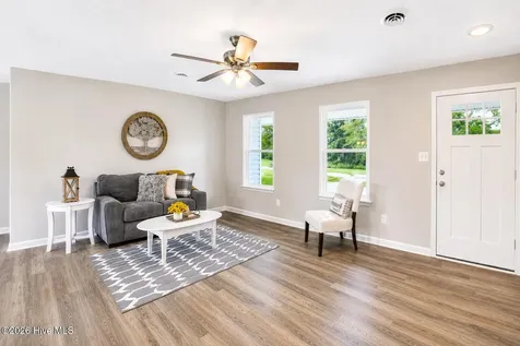 538 Waters Road Jacksonville NC 28546