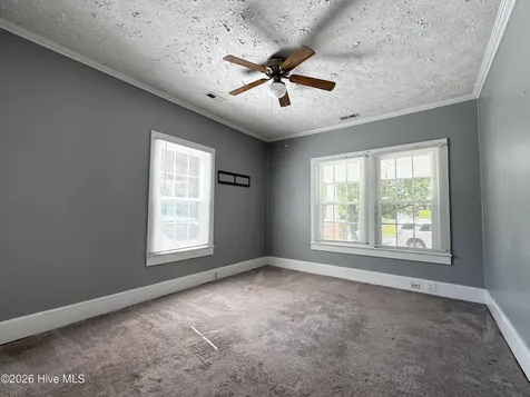 109 E Calhoun Street Whiteville NC 28472