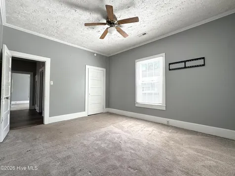 109 E Calhoun Street Whiteville NC 28472