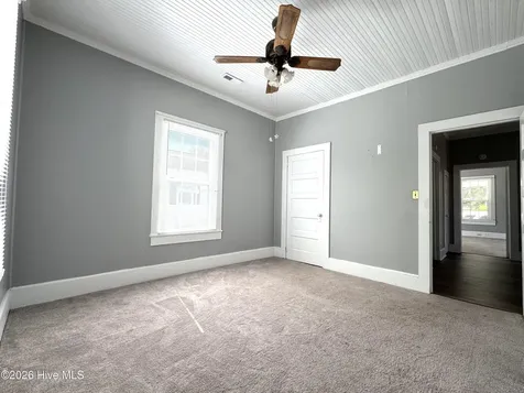 109 E Calhoun Street Whiteville NC 28472