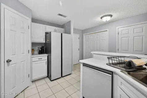 5004 Hunters Trail Wilmington NC 28405