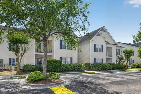 5004 Hunters Trail Wilmington NC 28405