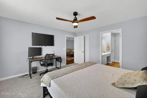 5004 Hunters Trail Wilmington NC 28405
