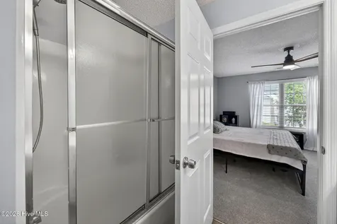 5004 Hunters Trail Wilmington NC 28405