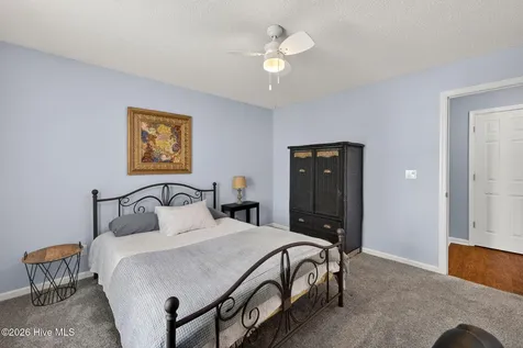 5004 Hunters Trail Wilmington NC 28405