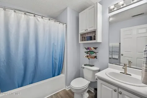 5004 Hunters Trail Wilmington NC 28405