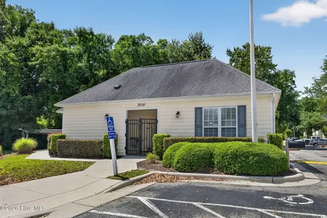 5004 Hunters Trail Wilmington NC 28405