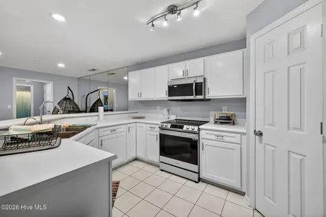 5004 Hunters Trail Wilmington NC 28405
