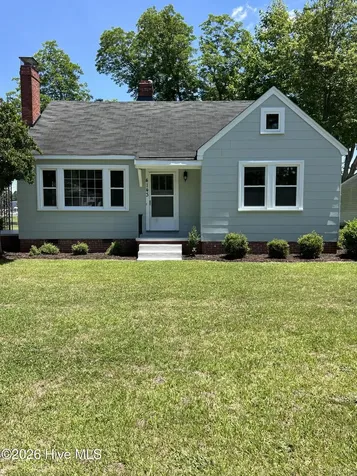 4143 N Lee Street Ayden NC 28513