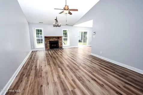 103 Perry Meadow Drive New Bern NC 28562