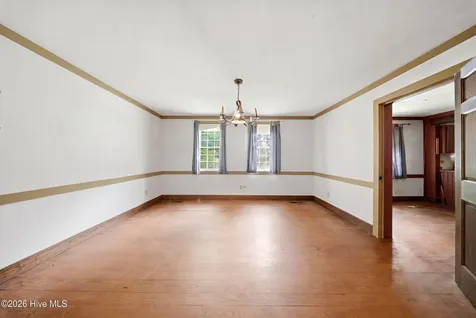 8429 Bald Eagle Lane Wilmington NC 28411