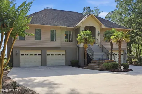 204 Live Oak Lane Washington NC 27889