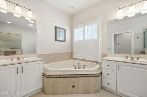 204 Live Oak Lane Washington NC 27889