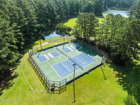 204 Live Oak Lane Washington NC 27889