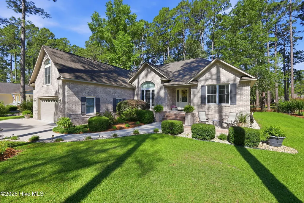 904 Muirfield Place New Bern NC 28560