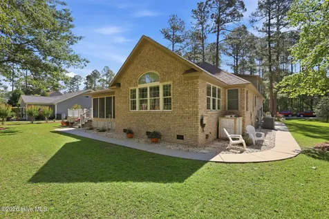 904 Muirfield Place New Bern NC 28560