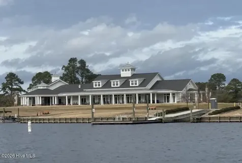 904 Muirfield Place New Bern NC 28560