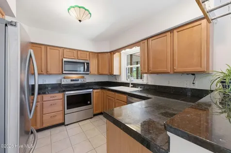 913 Hearthside Court New Bern NC 28560