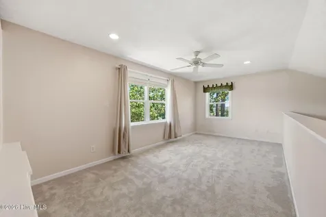 913 Hearthside Court New Bern NC 28560