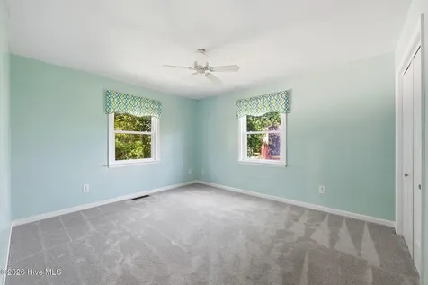 913 Hearthside Court New Bern NC 28560