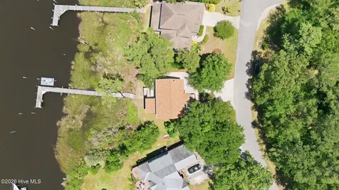 913 Hearthside Court New Bern NC 28560
