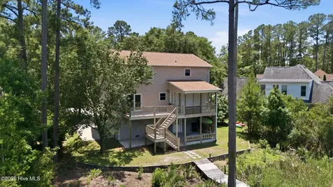 913 Hearthside Court New Bern NC 28560