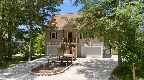 913 Hearthside Court New Bern NC 28560