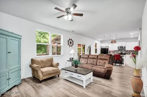 1054 S Fisher King Drive SE Bolivia NC 28422